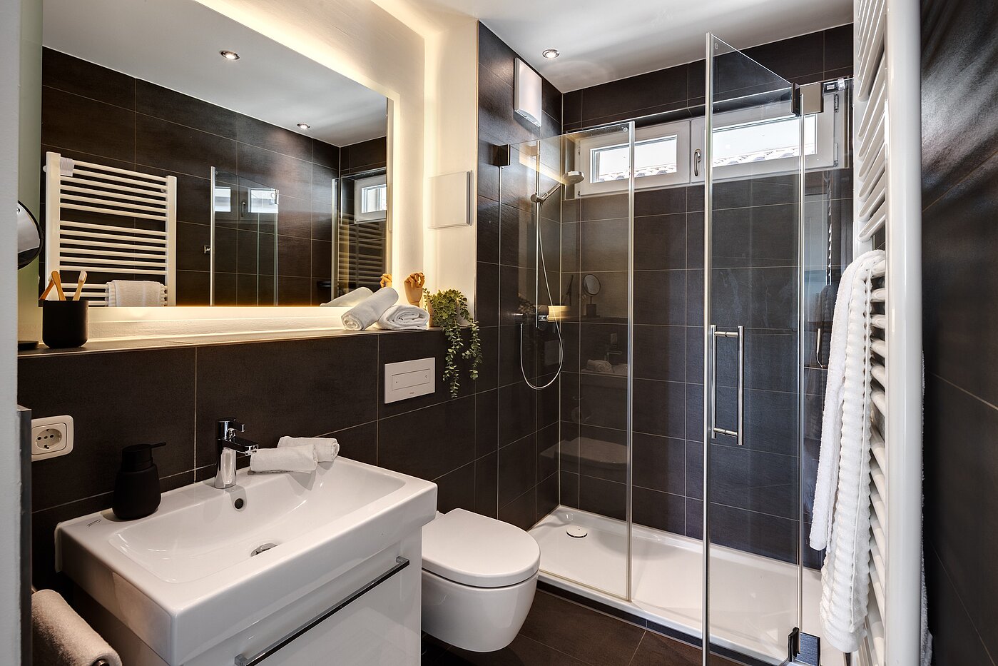 Penthouse 部屋数 3.5 部屋 | München-Oberföhring | 70237 | ...mit En Suite Duschbad...