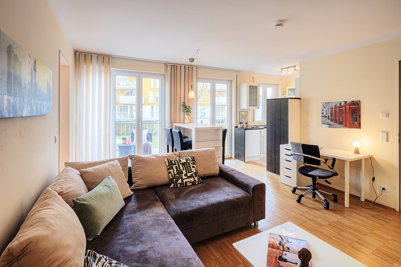 フラット 部屋数 2 部屋 | München-Schwabing | 703161 | Wohnzimmer