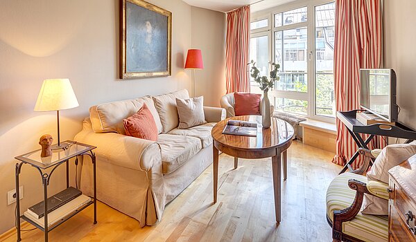 フラット 部屋数 1.5 部屋 | München-Maxvorstadt | 70480 | Wohnzimmer