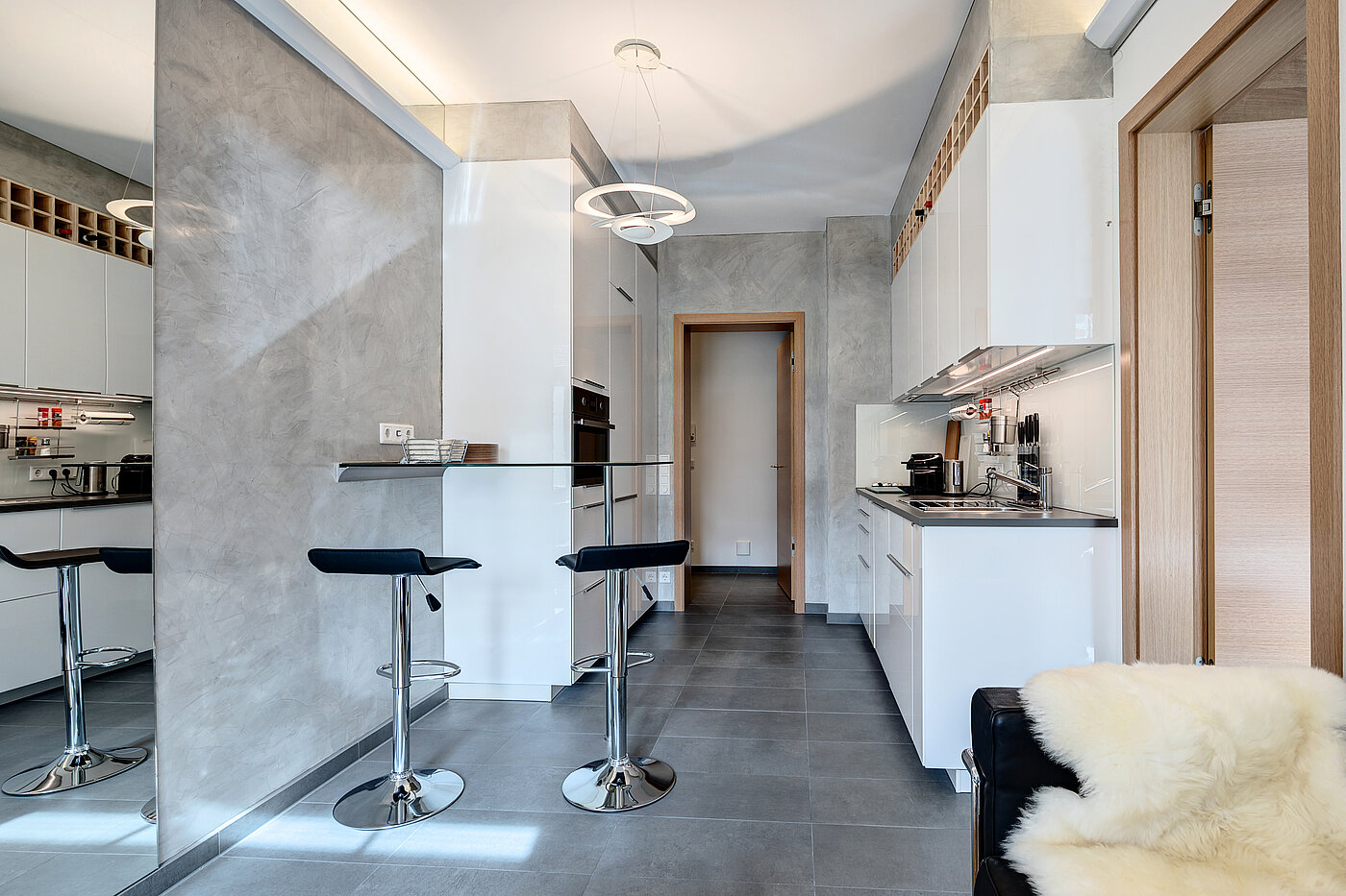 フラット 部屋数 2 部屋 | München-Au | 70387 | Wohnen/Kochen