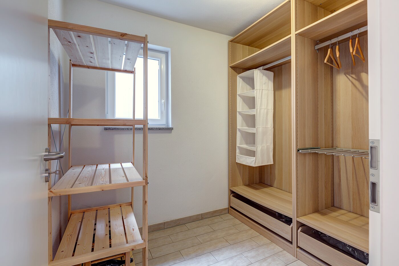 フラット 部屋数 4 部屋 | München-Forstenried | 2209ML6 | ...Ankleide