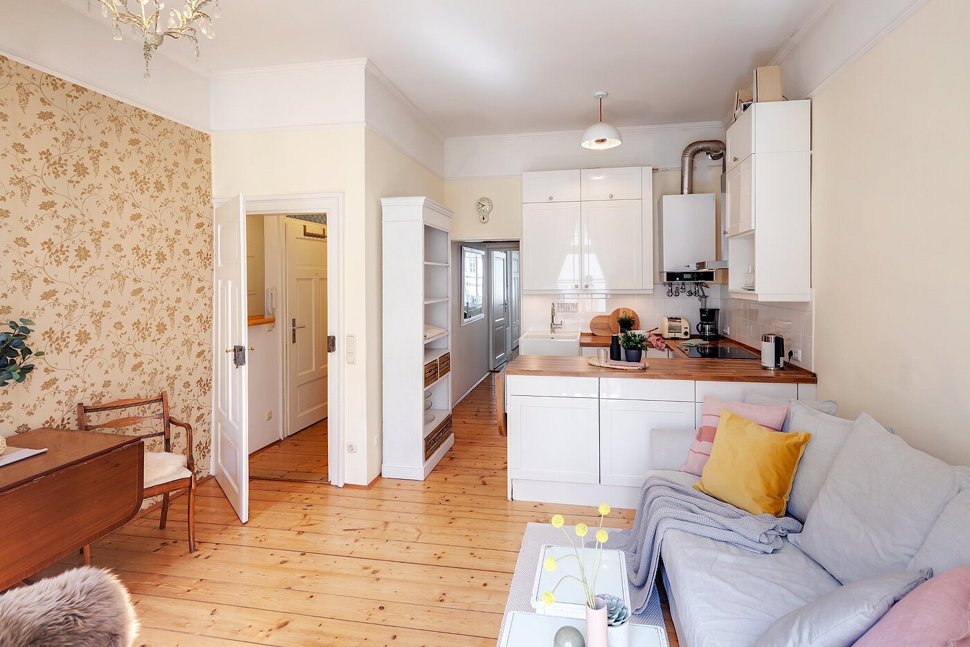 フラット 部屋数 2 部屋 | München-Altstadt | 2103ML4 | ...Essen und Arbeiten