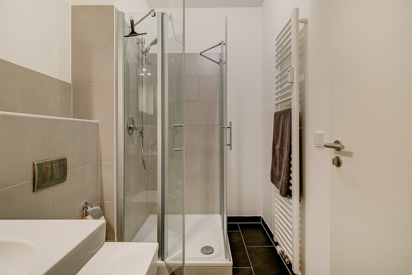 Apartment 部屋数 1 部屋 | München-Ramersdorf | 70251 | ...Dusche