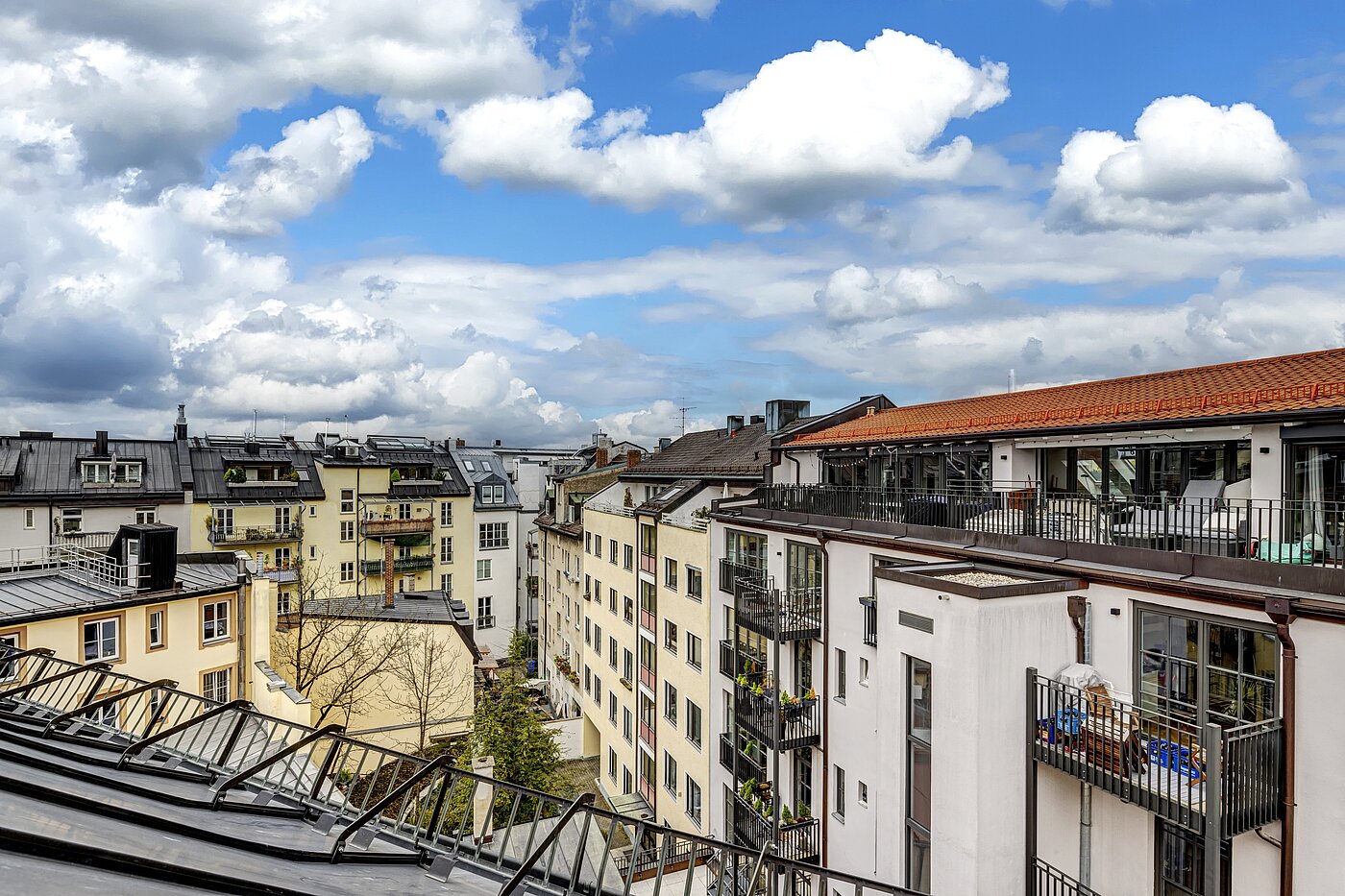 アティック・フラット（屋根裏） 部屋数 4.5 部屋 | München-Ludwigsvorstadt | 70461 | Ausblick