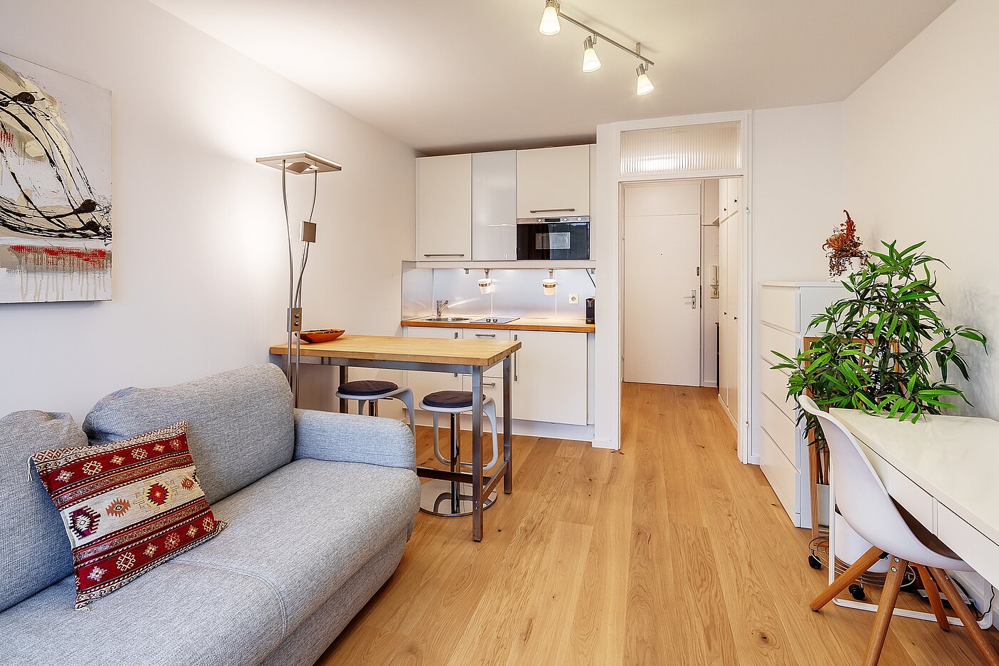 フラット 部屋数 1 部屋 | München-Schwabing | 70475 | Wohnzimmer...