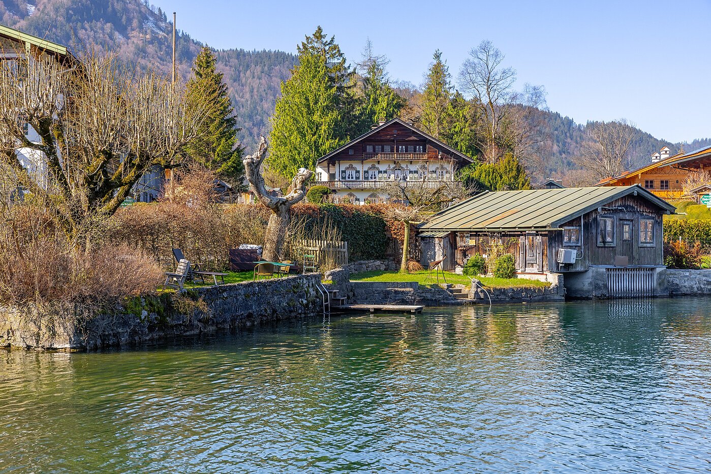 Mehrfamilienhaus 部屋数 11 部屋 | Rottach-Egern | 70215 | auf das Seegrundstück....