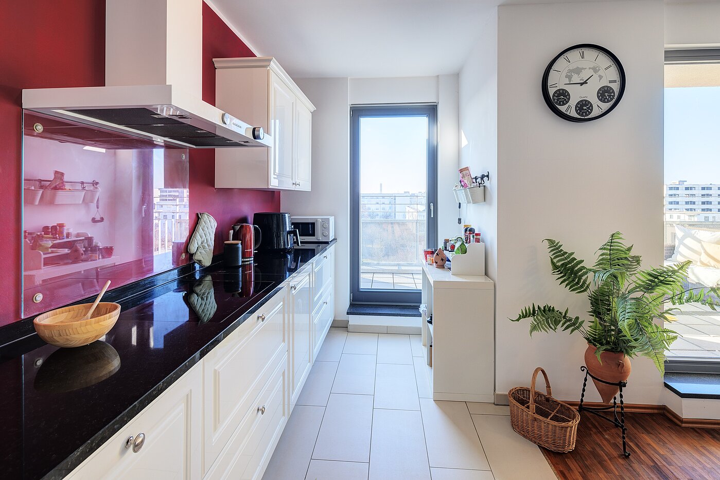 アティック・フラット（屋根裏） 部屋数 3 部屋 | München-Riem | 701701 | ...Zugang zur Terrasse