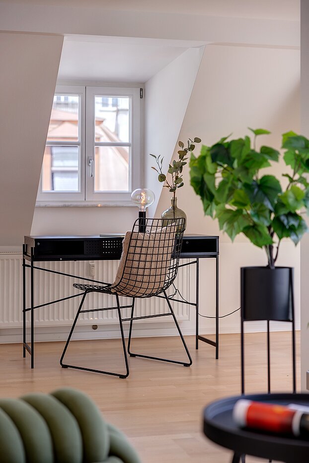 アティック・フラット（屋根裏） 部屋数 1 部屋 | München-Sendling | 700402 | Individuelle Möglichkeiten