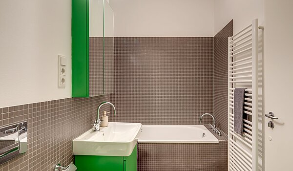 レイズド・グラウンドフロアー（一階が地表よりも高い） 部屋数 3 部屋 | München-Sendling | 2009ML8 | ...zum Wohlfühlen