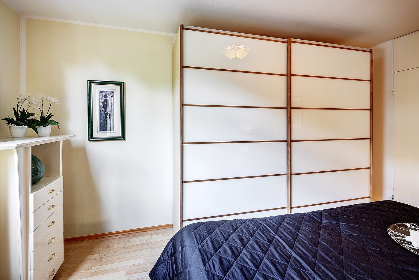 フラット 部屋数 2.5 部屋 | München-Nymphenburg | 2204ML61 | ...mit großen Kleiderschrank