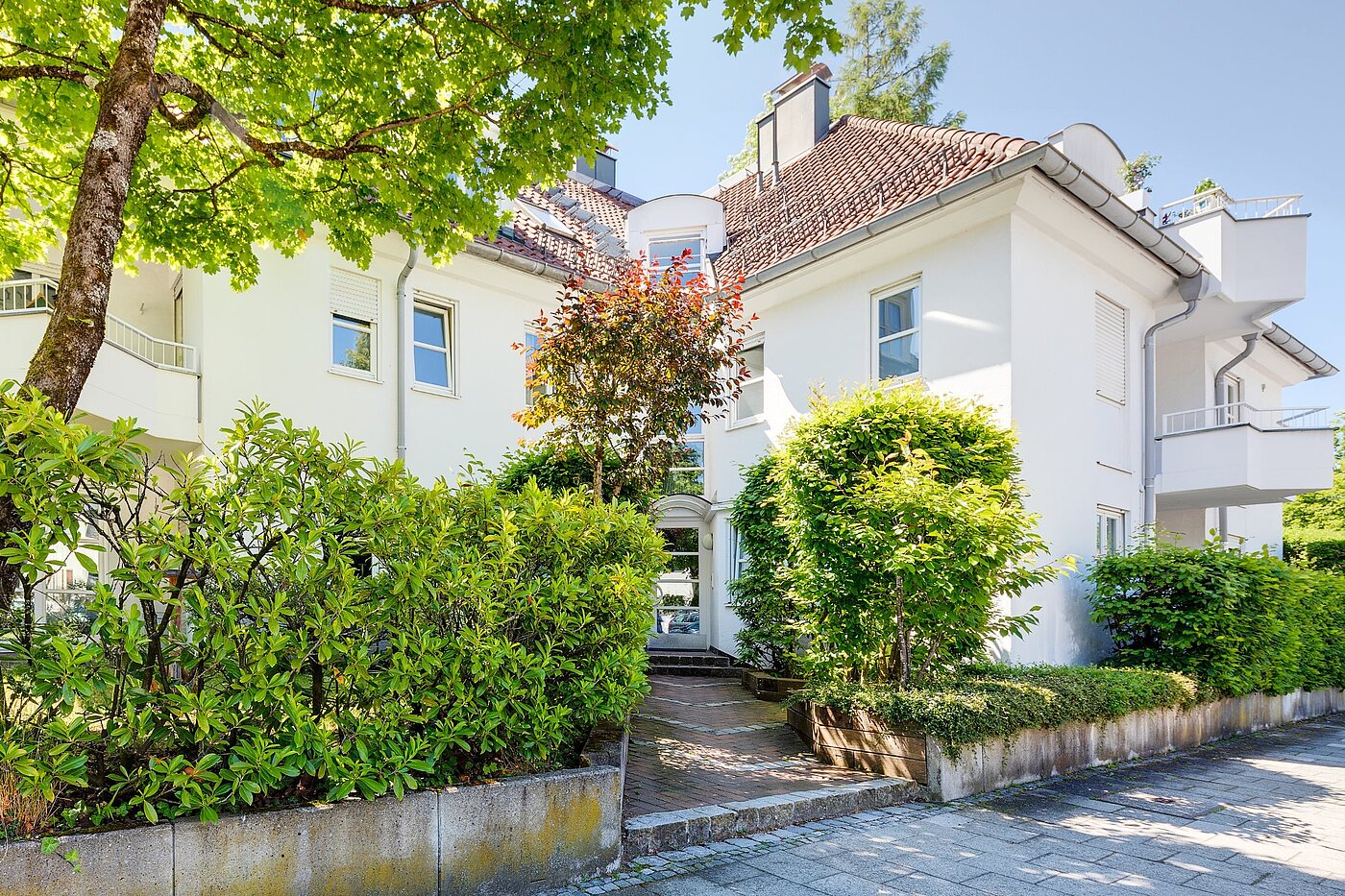 フラット 部屋数 3 部屋 | München-Harlaching | 2108ML3 | Hausansicht