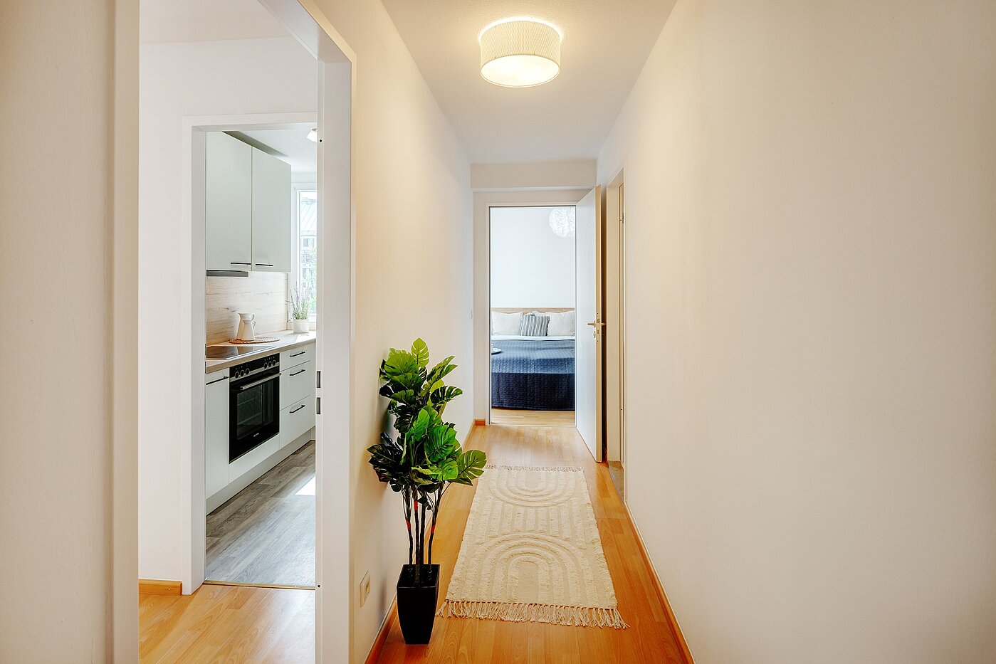 フラット 部屋数 2 部屋 | München-Obersendling | 70039 | Der zentrale Flur