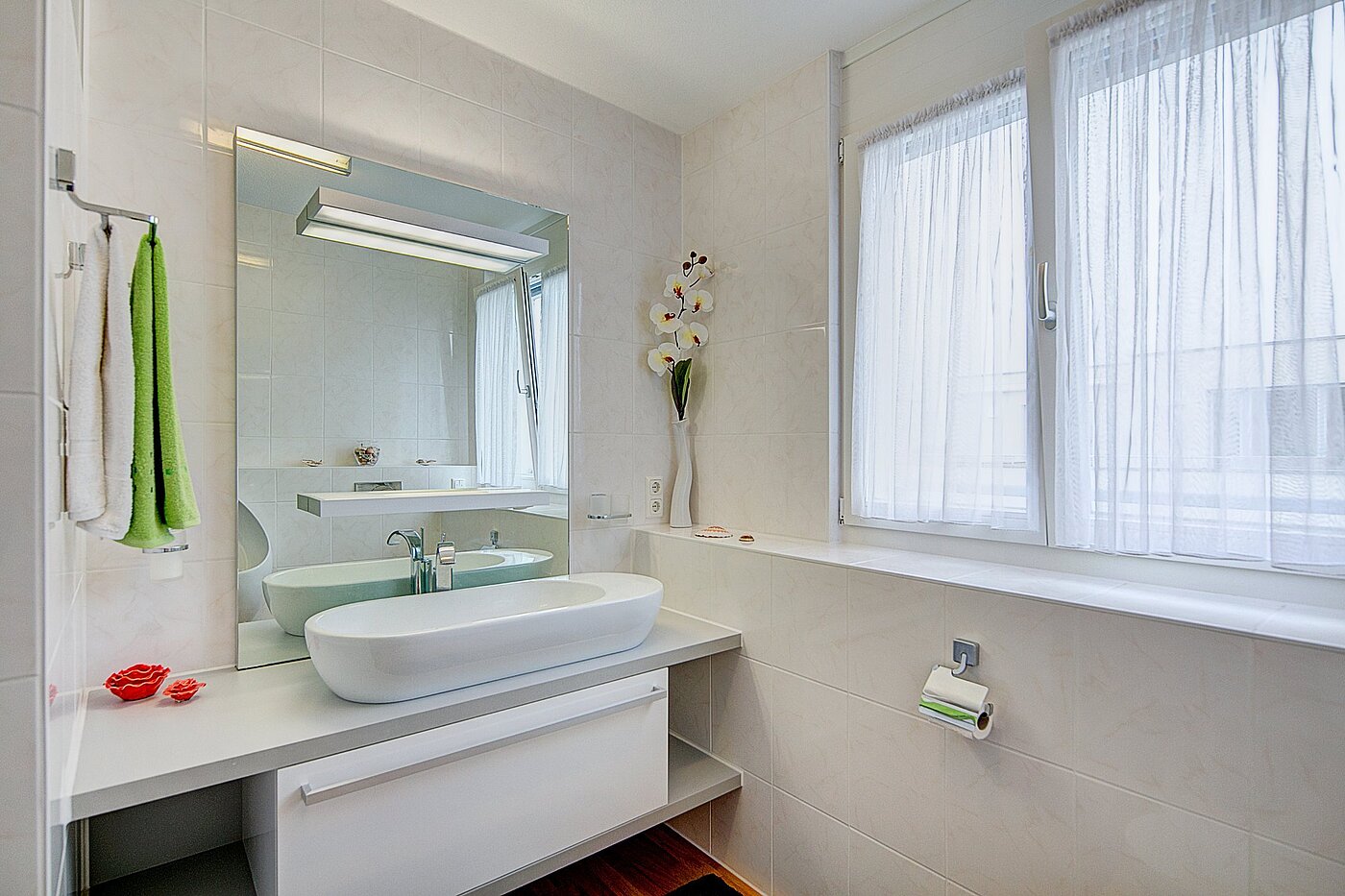 フラット 部屋数 3 部屋 | München-Riem | 1906ML3 | ...mit Dusche und Badewanne.