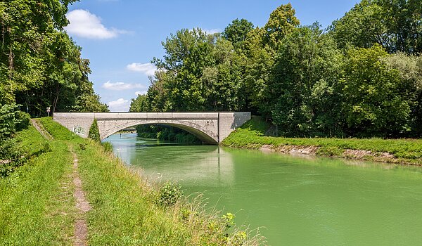 Penthouse 部屋数 3.5 部屋 | München-Oberföhring | 70237 | Isarkanal