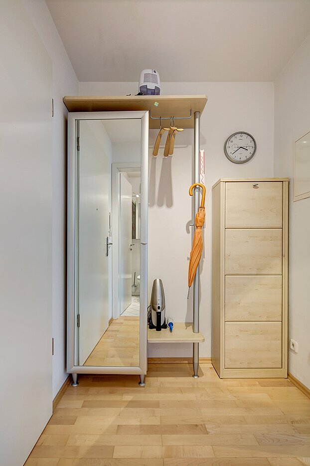 フラット 部屋数 1 部屋 | München-Isarvorstadt | 2104ML6 | Diele mit Stauraum