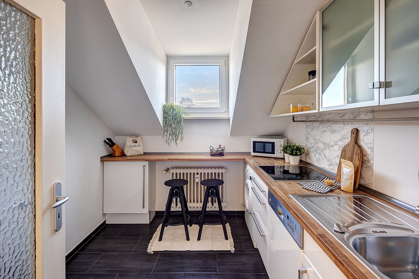 フラット 部屋数 2 部屋 | München-Untermenzing | 70177 | Einbauküche...