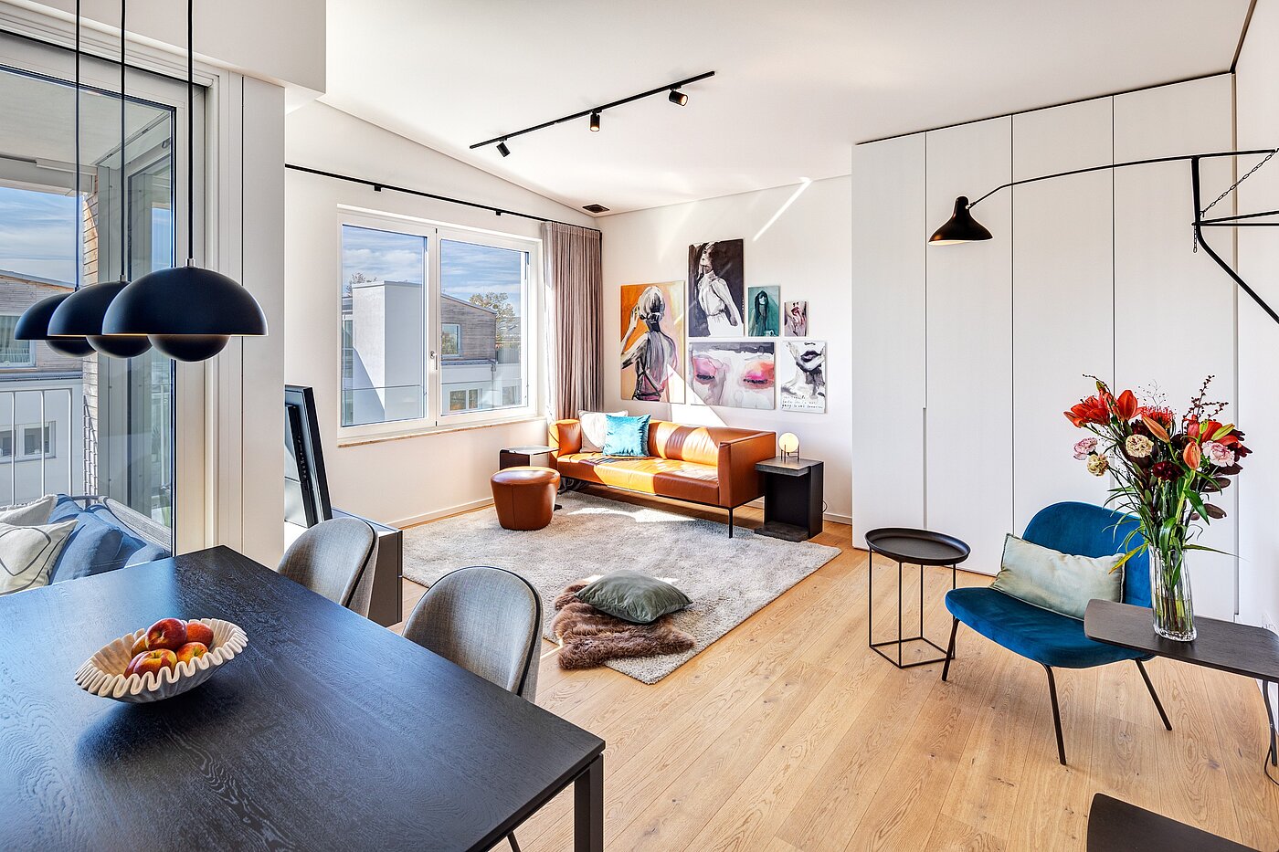 アティック・フラット（屋根裏） 部屋数 2 部屋 | München-Maxvorstadt | 701661 | Exklusiv