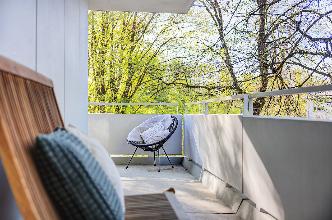 フラット 部屋数 3.5 部屋 | München-Bogenhausen | 70305 | ...sonnigen Westbalkon