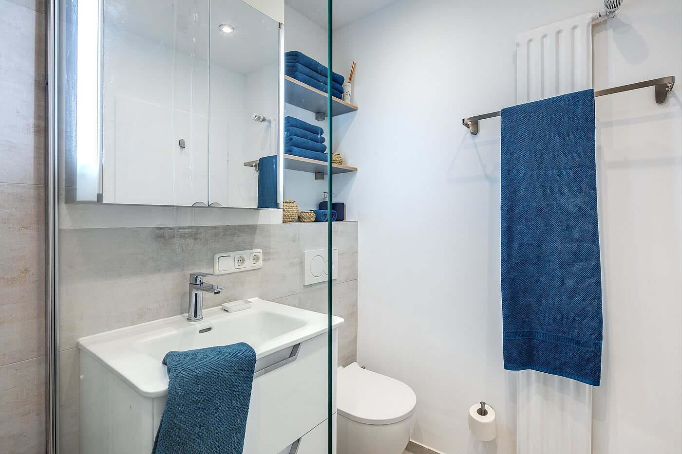 フラット 部屋数 2 部屋 | München-Moosach | 70462 | Helle Einrichtung