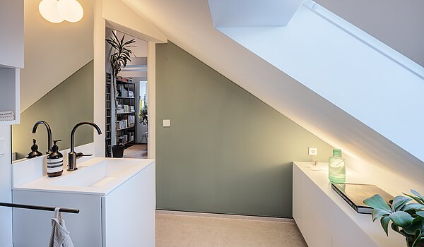 角のテラスハウス 部屋数 6 部屋 | München-Trudering | 70191 | ...Waschtisch