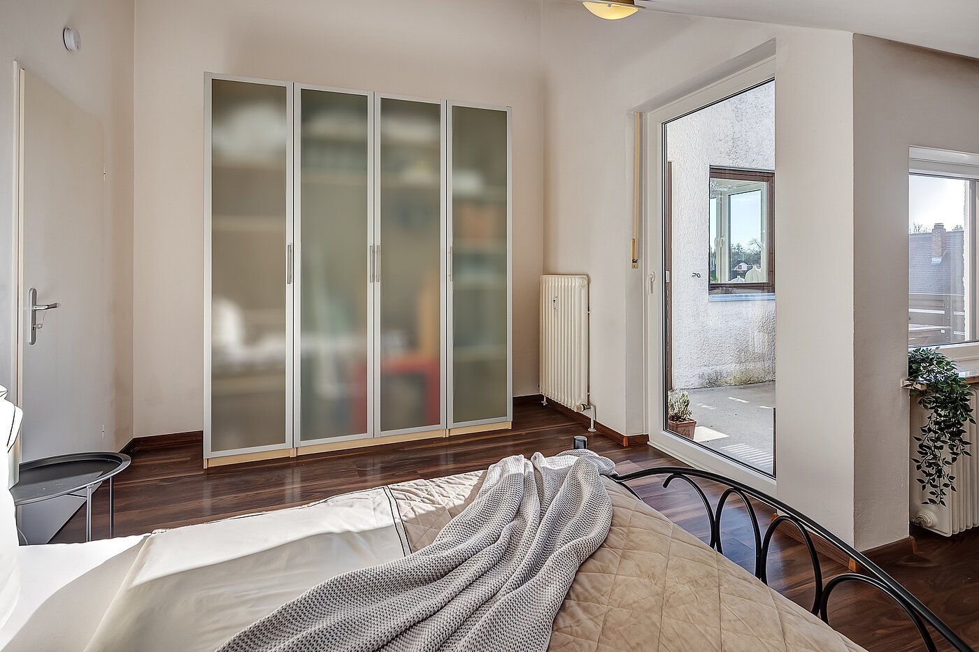 フラット 部屋数 2 部屋 | München-Untermenzing | 70177 | ...und zusätzlichem Balkonzugang