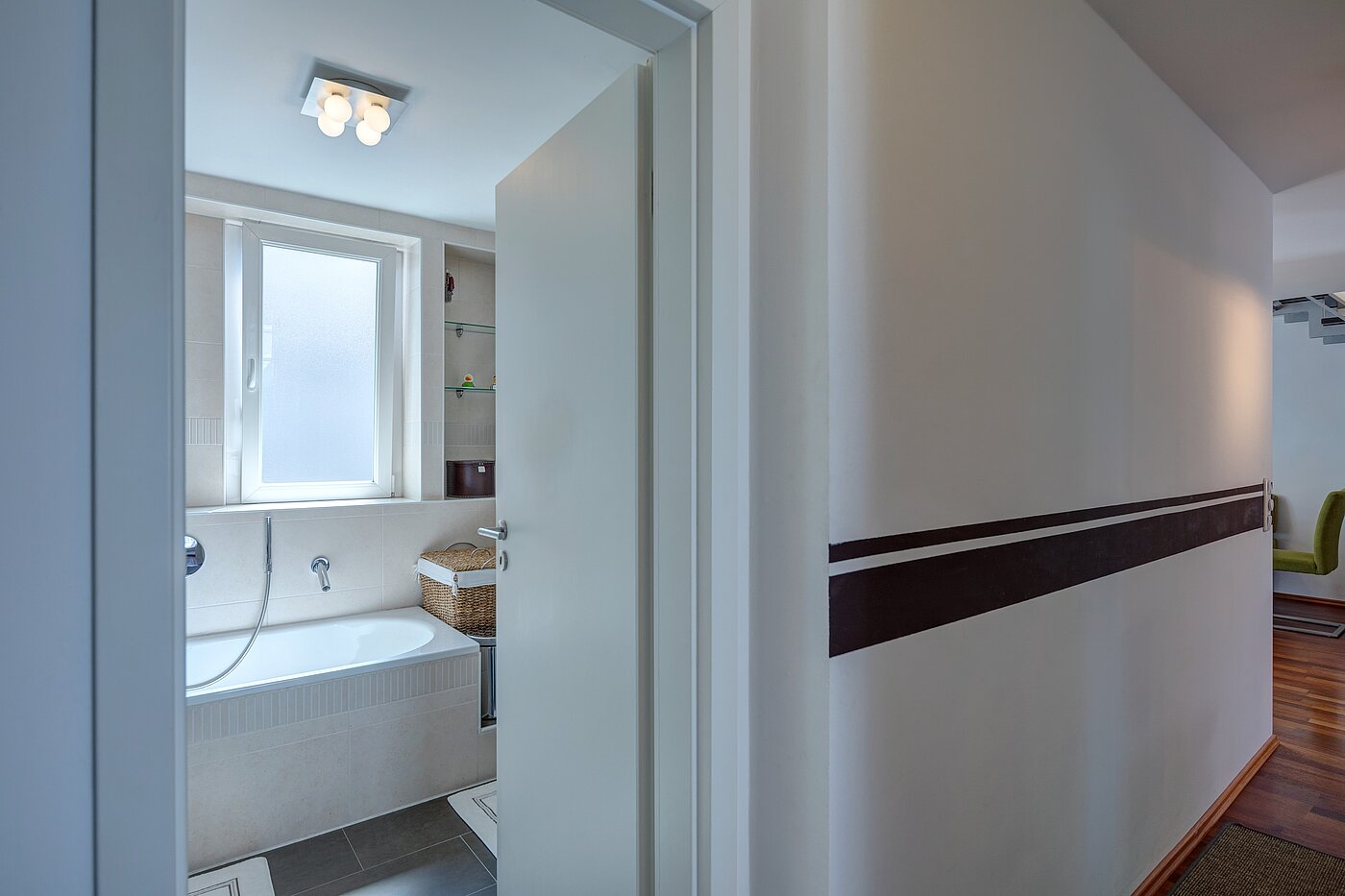 メゾネット・マンション（複数階にわたるマンション） 部屋数 2.5 部屋 | München-Ludwigsvorstadt | 2111ML5 | Zugang zum Bad