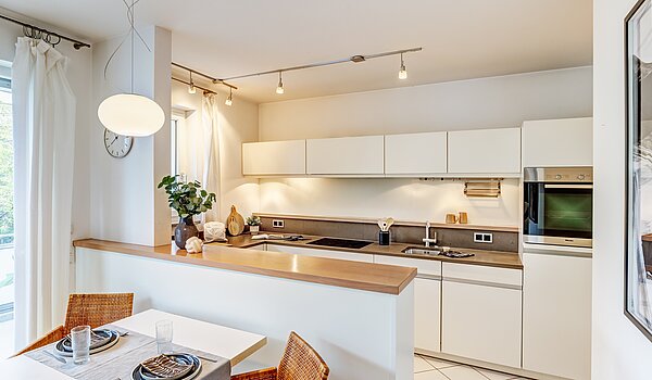 フラット 部屋数 3 部屋 | München-Neuhausen | 70489 | Moderne Küche...