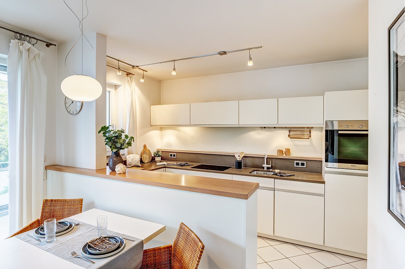 フラット 部屋数 3 部屋 | München-Neuhausen | 70489 | Moderne Küche...
