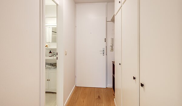 フラット 部屋数 1 部屋 | München-Schwabing | 70475 | Flur...