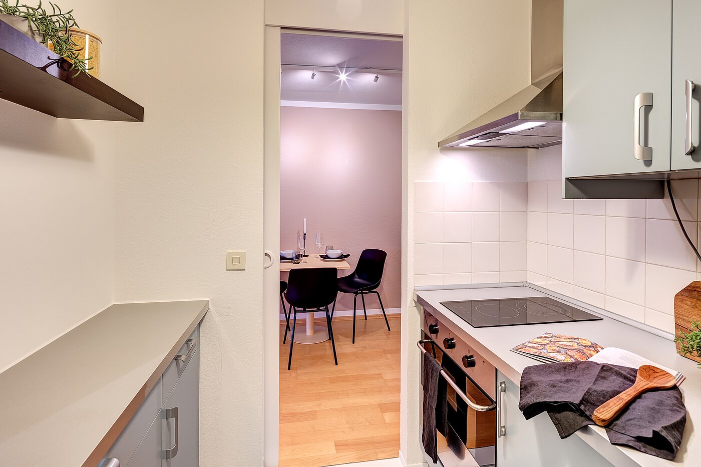 フラット 部屋数 1 部屋 | München-Maxvorstadt | 70132 | ...Einbauküche