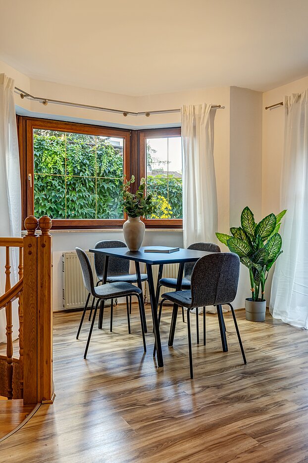 フラット 部屋数 3 部屋 | München-Trudering | 70481 | Gemütlicher Essplatz...