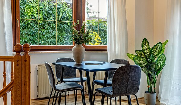 フラット 部屋数 3 部屋 | München-Trudering | 70481 | Gemütlicher Essplatz...