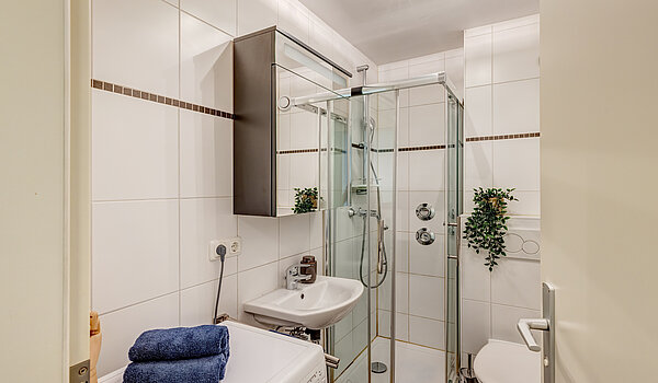 フラット 部屋数 1 部屋 | München-Ramersdorf | 70416 | Duschbad mit Stellplatz...
