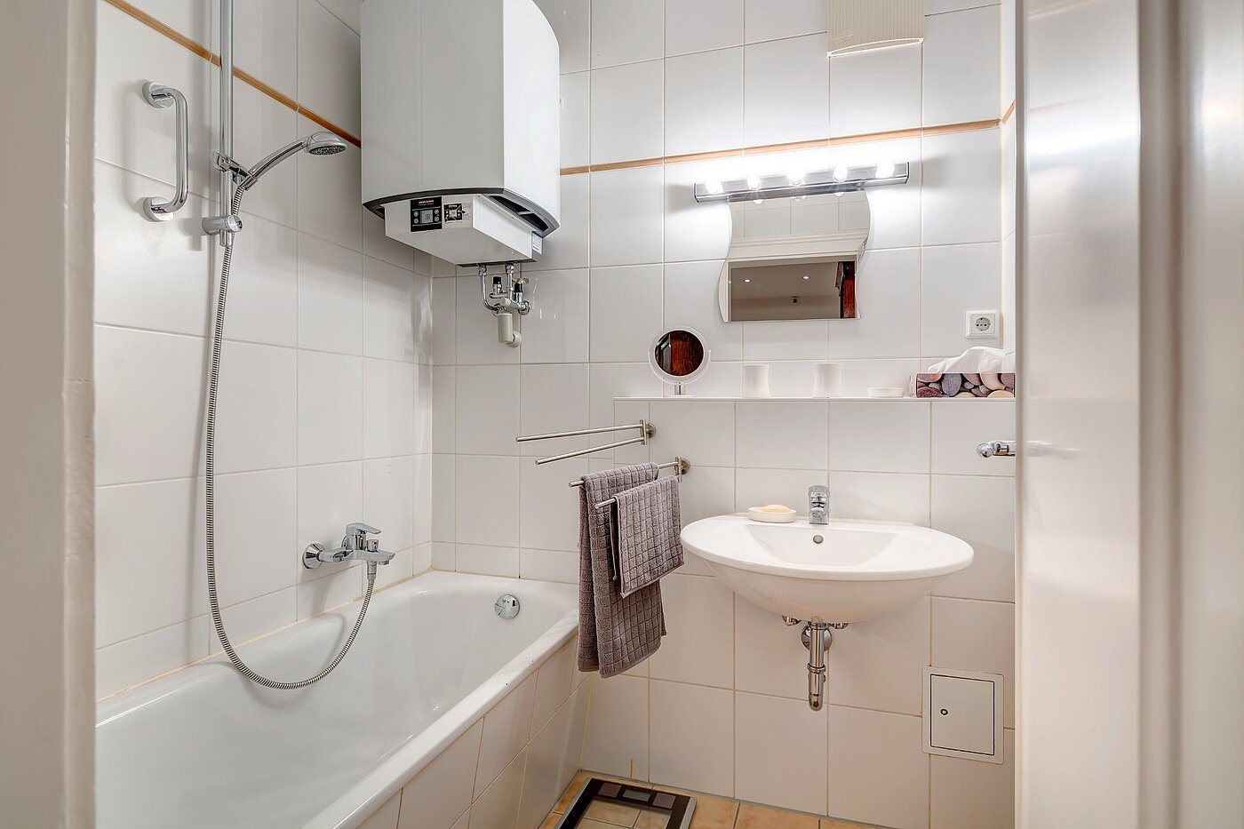 フラット 部屋数 2.5 部屋 | München-Au | 2110ML9 | Bad mit Badewanne und...