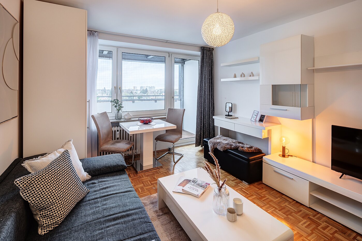 Apartment 部屋数 1 部屋 | München-Forstenried | 70190 | Wohnen, Essen...