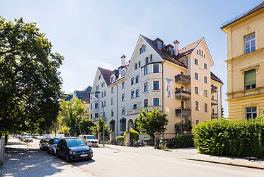 Ludwigsvorstadt: Exklusives Apartment in historischem Altbau