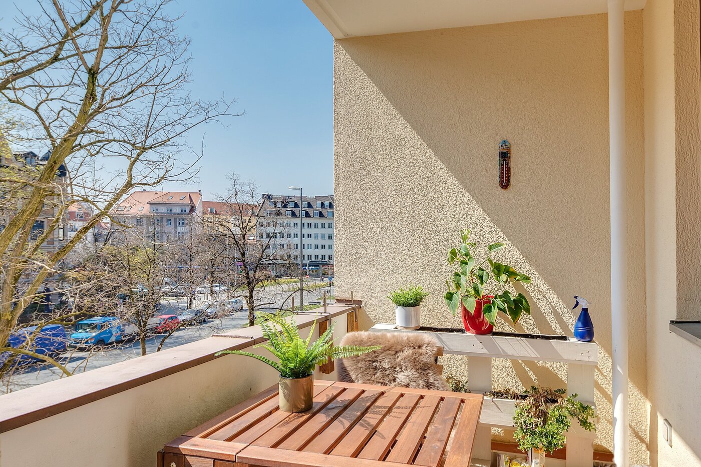 フラット 部屋数 2 部屋 | München-Neuhausen | 2003ML5 | ...gemütlicher Loggia