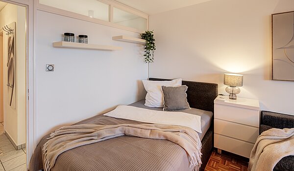 Apartment 部屋数 1 部屋 | München-Forstenried | 70190 | ...und Schlafen