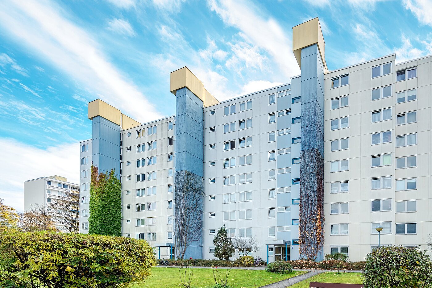 フラット 部屋数 3 部屋 | München-Perlach | 2010ML5 | Fassadenansicht