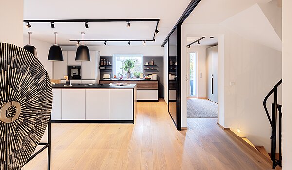 角のテラスハウス 部屋数 6 部屋 | München-Trudering | 70191 | ...Kochinsel