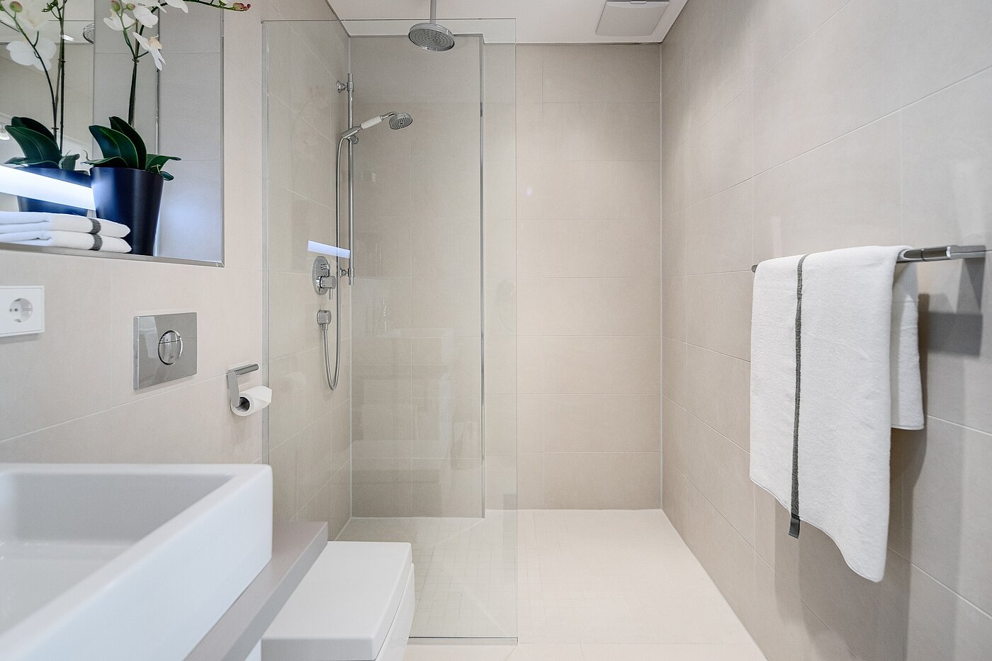 フラット 部屋数 1 部屋 | München-Bogenhausen | 70201 | ...Duschbad