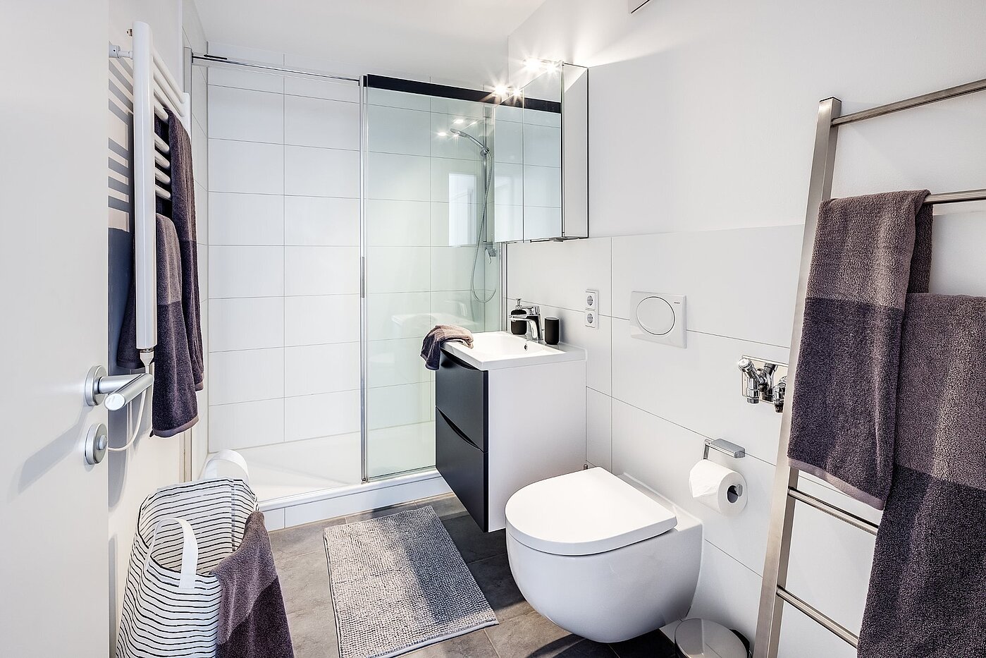 フラット 部屋数 2 部屋 | München-Thalkirchen | 2107ML2 | Komfortables Duschbad...
