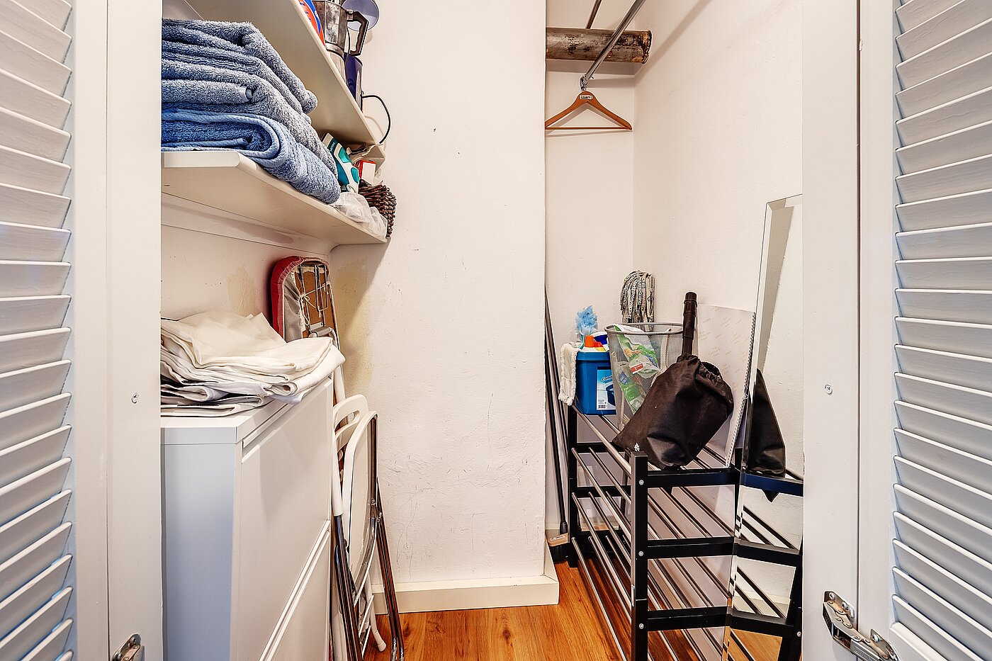 フラット 部屋数 2 部屋 | München-Maxvorstadt | 2211ML6 | Praktische Abstellkammer