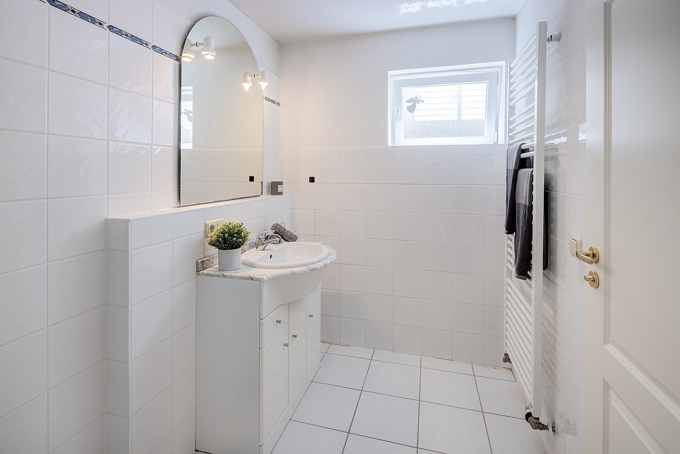 セミ・デタッチド・ハウス（一戸建てを二つに分けた家屋） 部屋数 5 部屋 | München-Trudering | 70269 | Zweites...