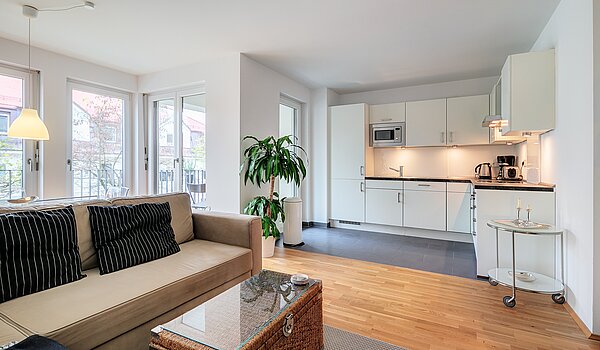 フラット 部屋数 3 部屋 | München-Moosach | 70164