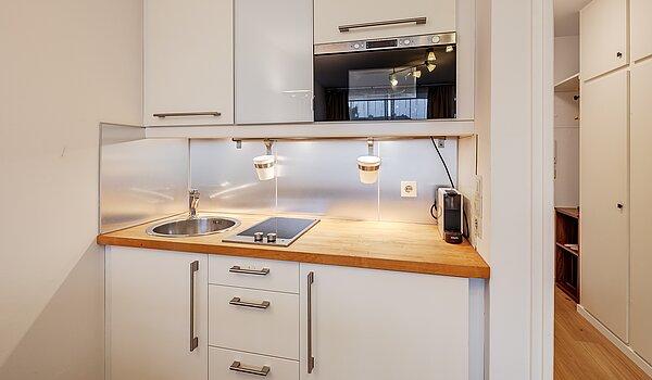 フラット 部屋数 1 部屋 | München-Schwabing | 70475 | Küchenzeile ...
