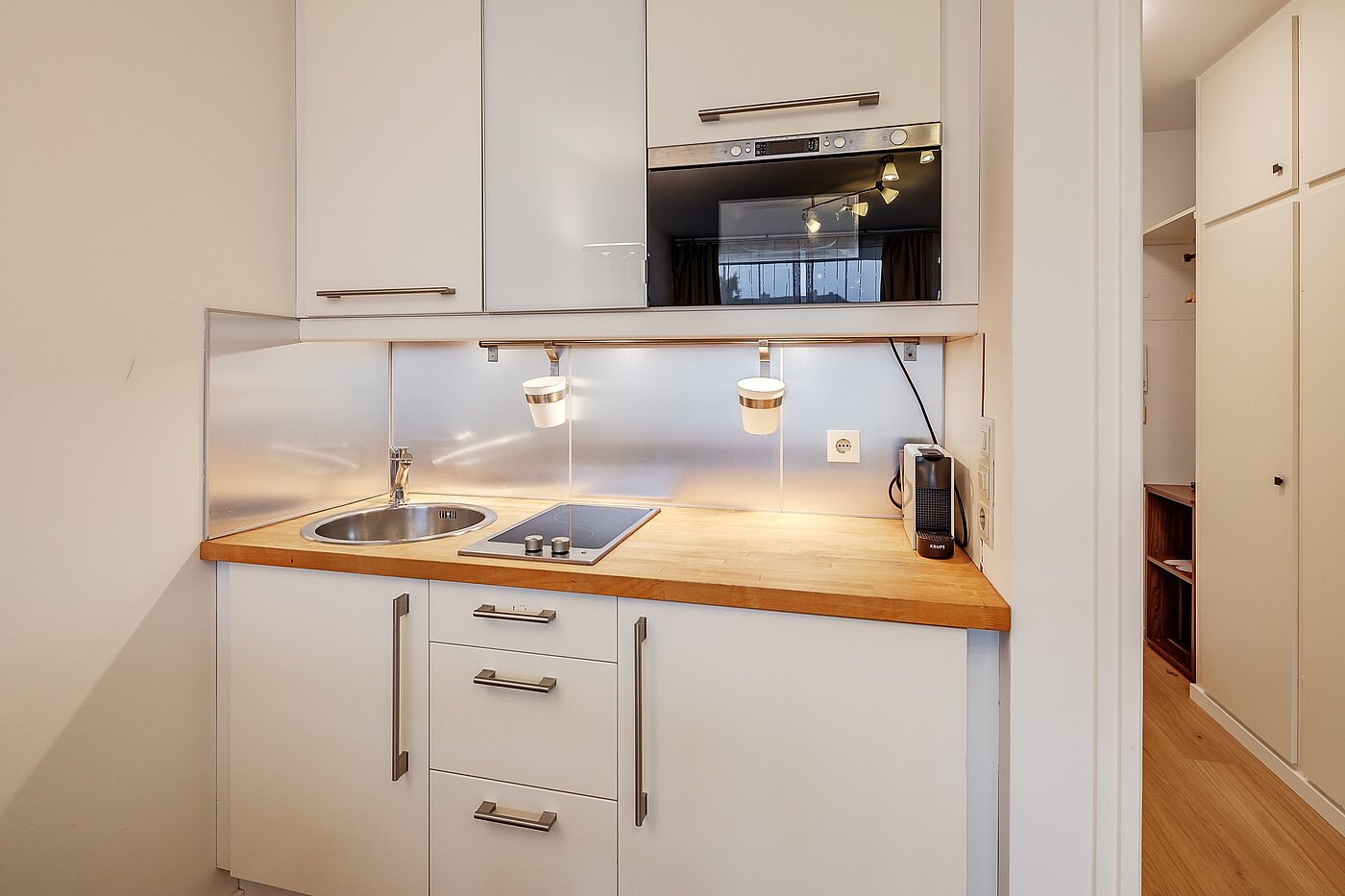 フラット 部屋数 1 部屋 | München-Schwabing | 70475 | Küchenzeile ...