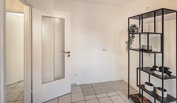 センターハウス 部屋数 5 部屋 | Unterschleißheim | 70187 | Große Küche mit viel Platz...