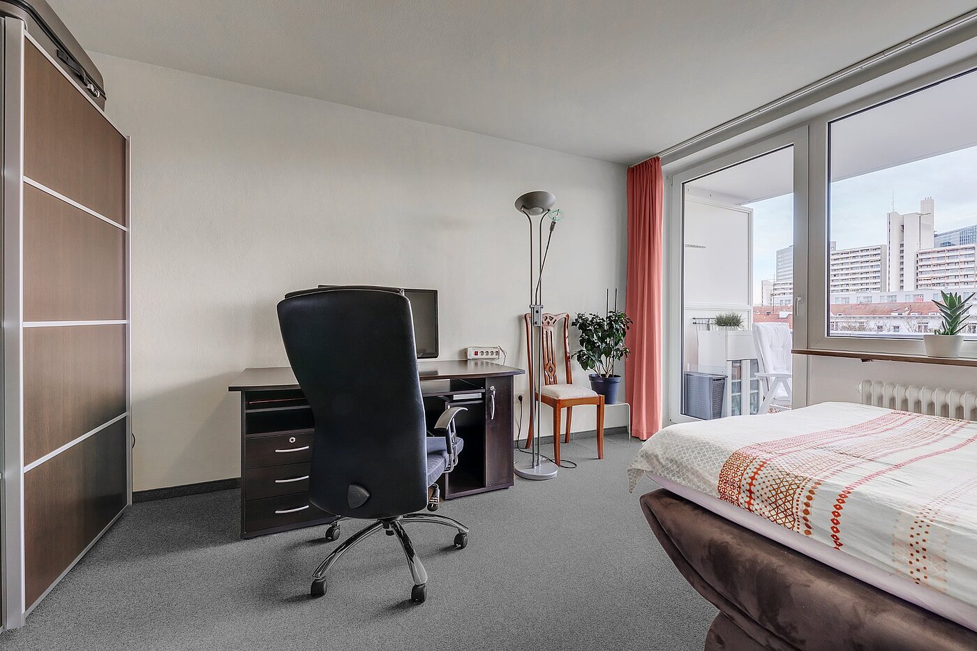 フラット 部屋数 3 部屋 | München-Schwabing | 1912ML4 | ... mit Zugang zum Balkon