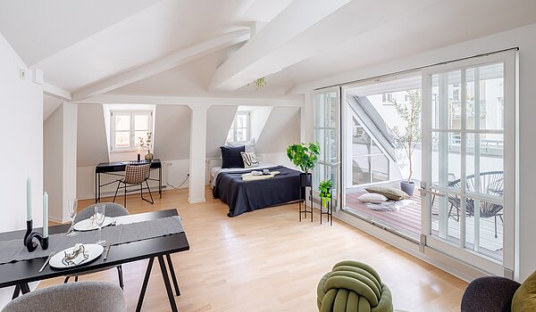 アティック・フラット（屋根裏） 部屋数 1 部屋 | München-Sendling | 700402 | Neues Zuhause